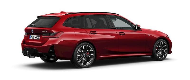 Ny BMW 330 Comfort Edition 2026 Röd Kombi