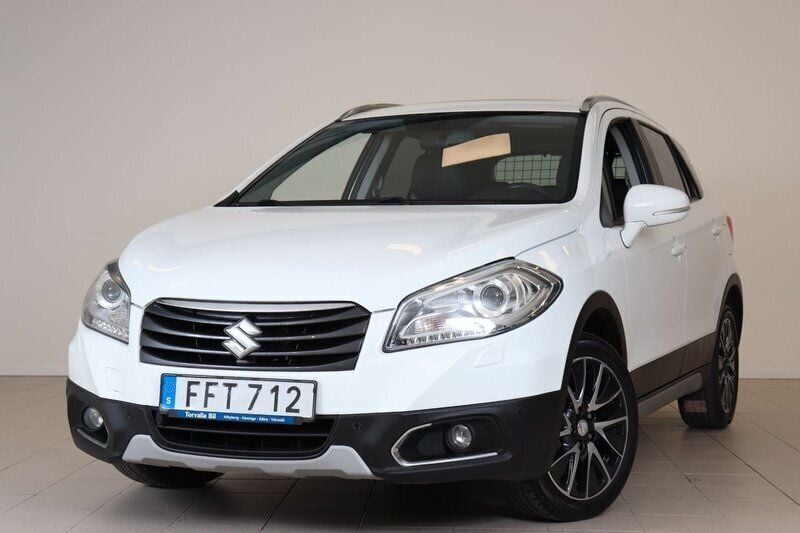 Vit Begagnad 2014 Suzuki SX4 S-Cross SUV | 139 900 kr (Marknadspris) - Bild 1/4