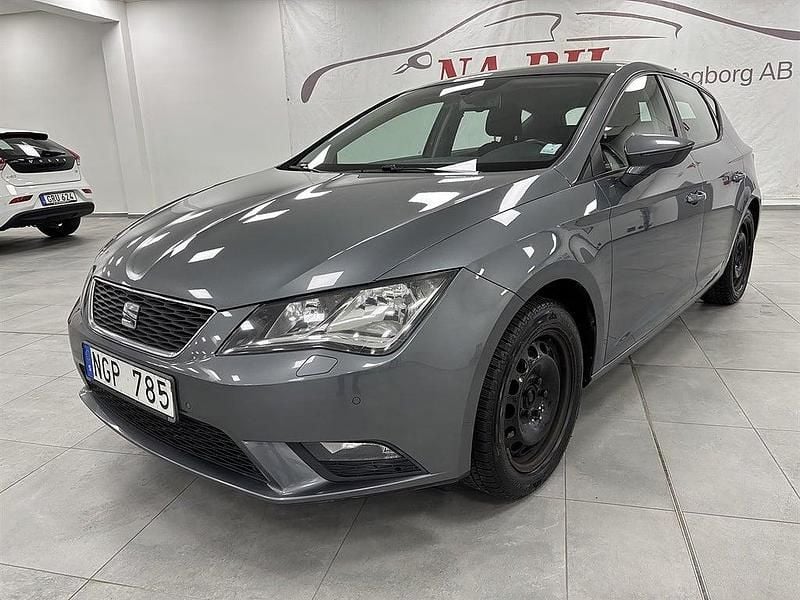 Grå Begagnad 2013 Seat Leon Style Halvkombi | 89 900 kr (Lite dyr) - Bild 1/4