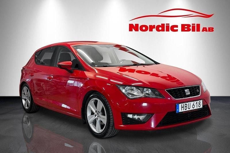 Röd Begagnad 2016 Seat Leon FR Halvkombi | 99 900 kr (Bra pris) - Bild 1/4