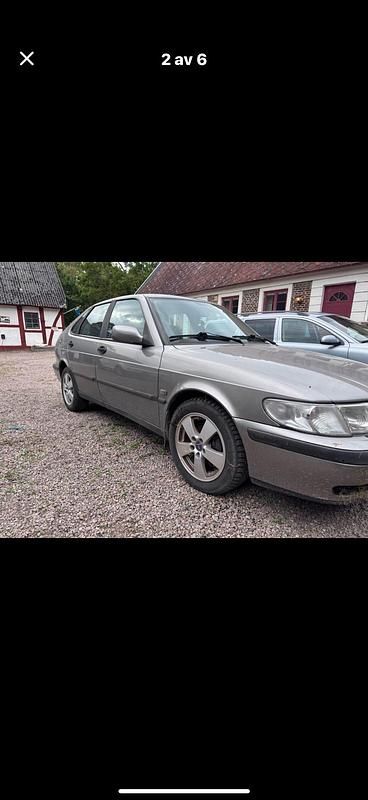 Begagnad 2002 Saab 9-3 Halvkombi | 23 500 kr (Marknadspris) - Bild 1/4