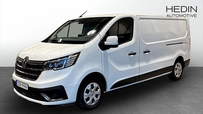 Begagnad Renault Trafic 150 HK (110 kW) 2023