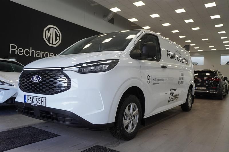 Ny Ford E-Transit 2026 Vit Van