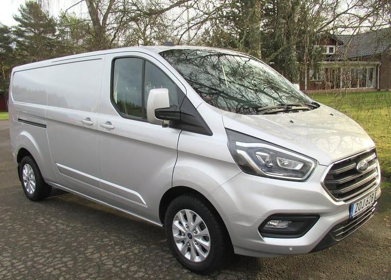 Silver metallic Begagnad 2021 Ford Transit Custom Van | 275 000 kr (Lite dyr) - Bild 1/4