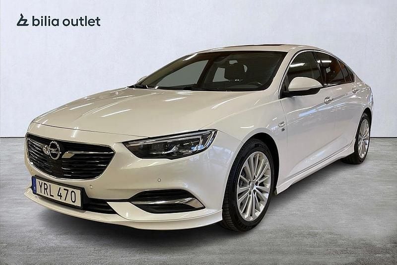Vit Begagnad 2017 Opel Insignia Sport Halvkombi | 179 900 kr (Marknadspris) - Bild 1/3