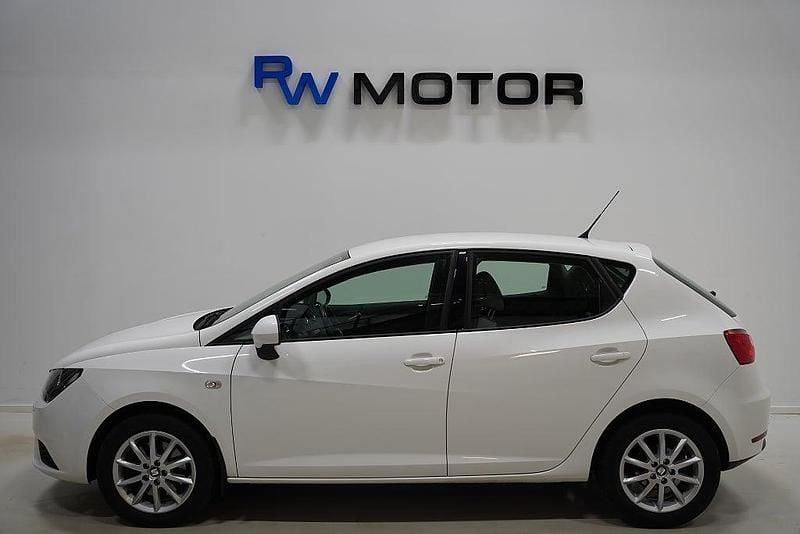 Begagnad Seat Ibiza Style 110 HK (80 kW) 2016 Vit Halvkombi