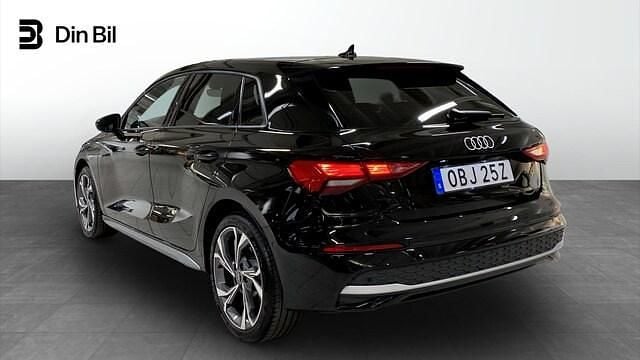 Begagnad Audi A3 Proline 150 HK (110 kW) 2025 Brilliantsvart Sedan