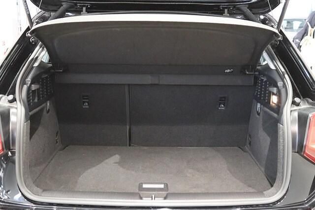 Begagnad Audi Q2 Proline 116 HK (85 kW) 2024 Svart SUV