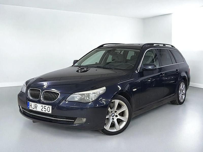 Begagnad BMW 535 286 HK (210 kW) 2007 Blå Kombi