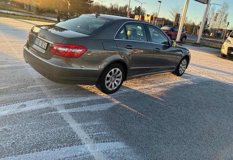 Begagnad Mercedes E200 184 HK (135 kW) 2011 Sedan