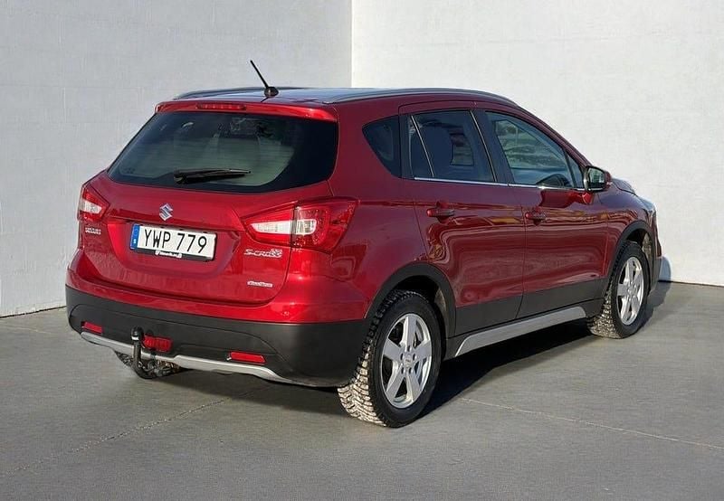 Begagnad Suzuki SX4 S-Cross 140 HK (102 kW) 2018 Röd SUV