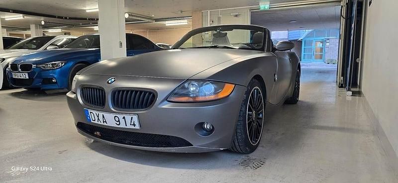 Begagnad BMW Z4 192 HK (141 kW) 2003 Silver Cab
