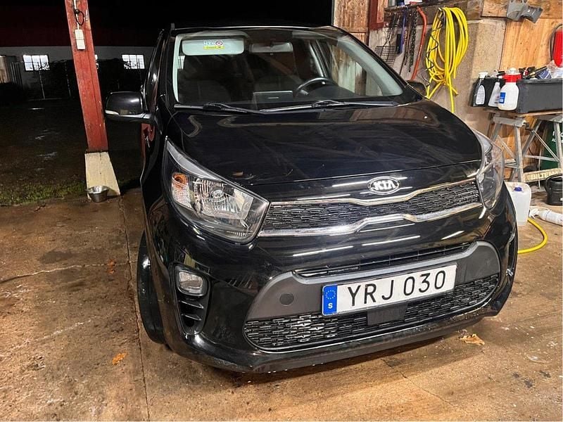 Svart Begagnad 2019 Kia Picanto Halvkombi | 70 000 kr (Bra pris) - Bild 1/4