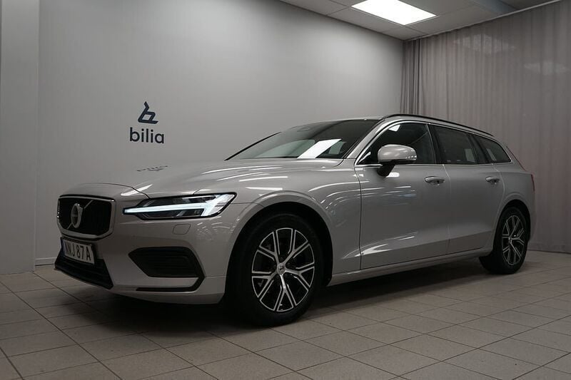 Begagnad 2023 Volvo V60 Kombi | 309 900 kr (Bra pris) - Bild 1/3