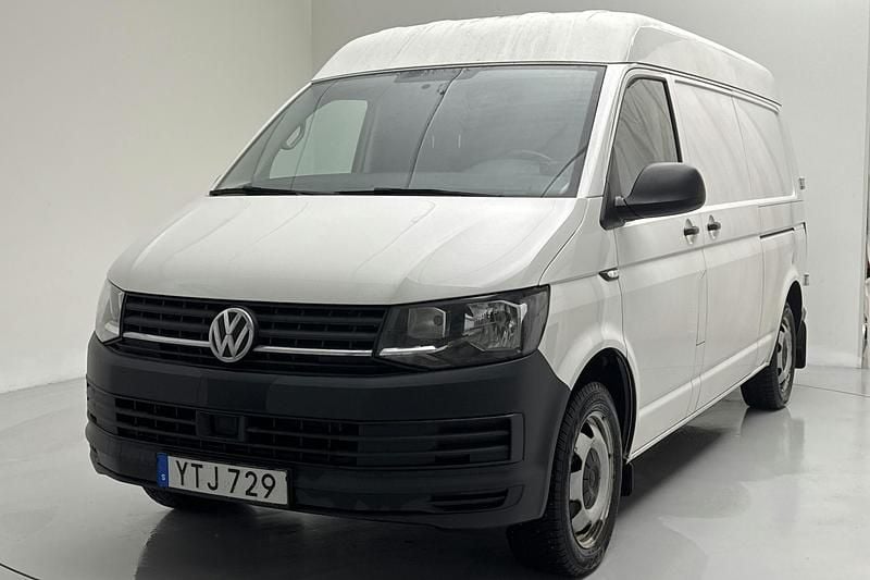 Vit Begagnad 2018 VW T6 Van | 119 000 kr (Superpris) - Bild 1/4