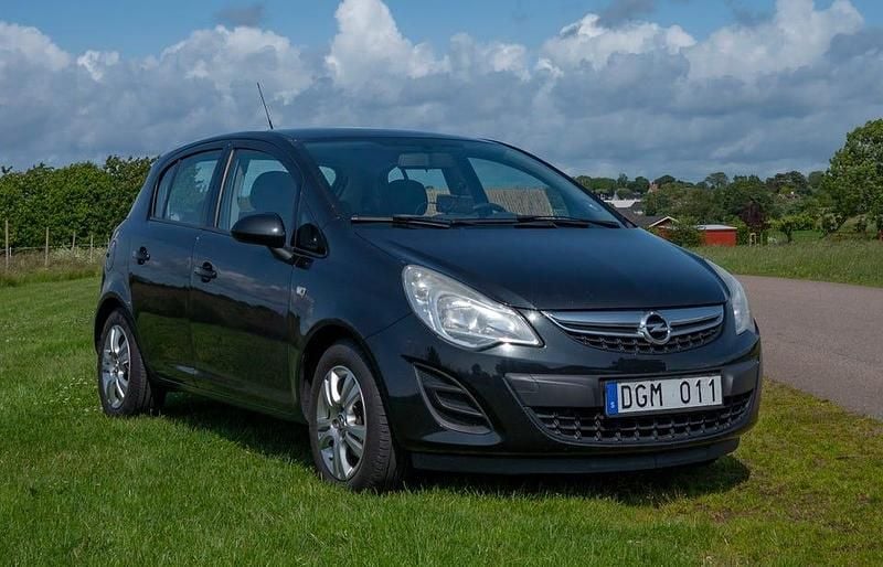 Begagnad 2013 Opel Corsa Halvkombi | 39 000 kr (Bra pris) - Bild 1/4