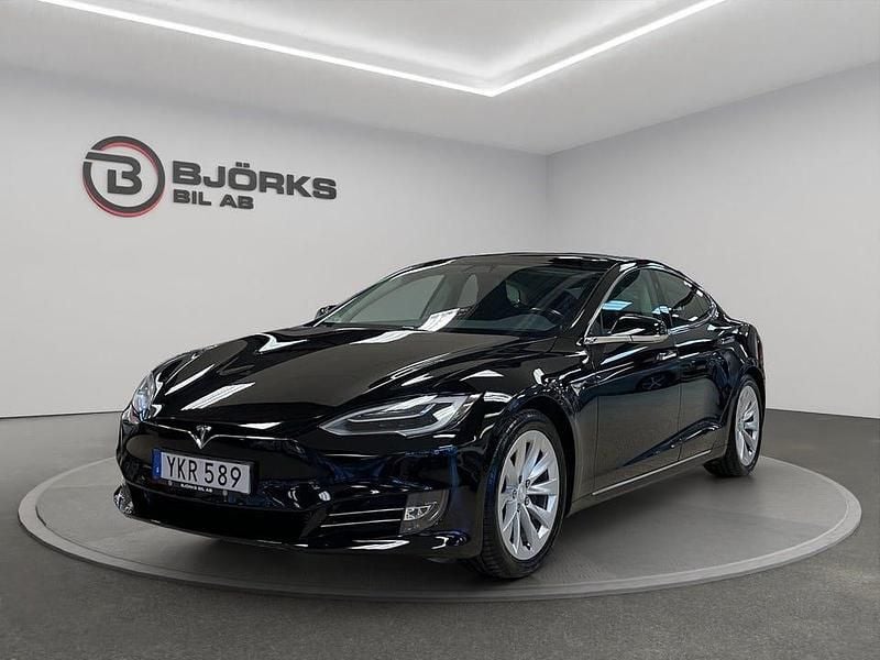 Svart Begagnad 2017 Tesla Model S Halvkombi | 199 500 kr (Superpris) - Bild 1/4