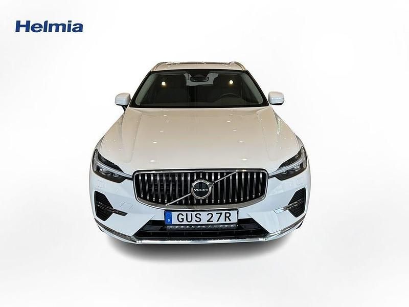 Begagnad Volvo XC60 355 HK (261 kW) 2022 Vit SUV