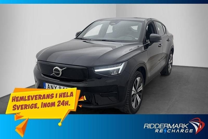 Svart Begagnad 2023 Volvo C40 Core SUV | 328 900 kr (Bra pris) - Bild 1/3