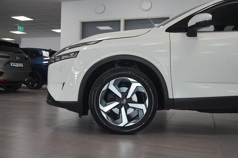 Begagnad Nissan Qashqai N-Connecta 158 HK (116 kW) 2022 Vit SUV