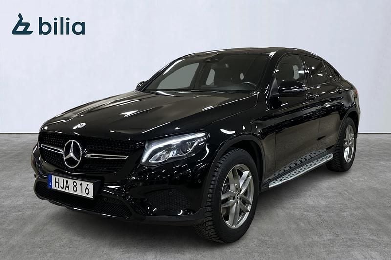 Svart Begagnad 2018 Mercedes GLC220 Sportkupé | 369 000 kr (Marknadspris) - Bild 1/4