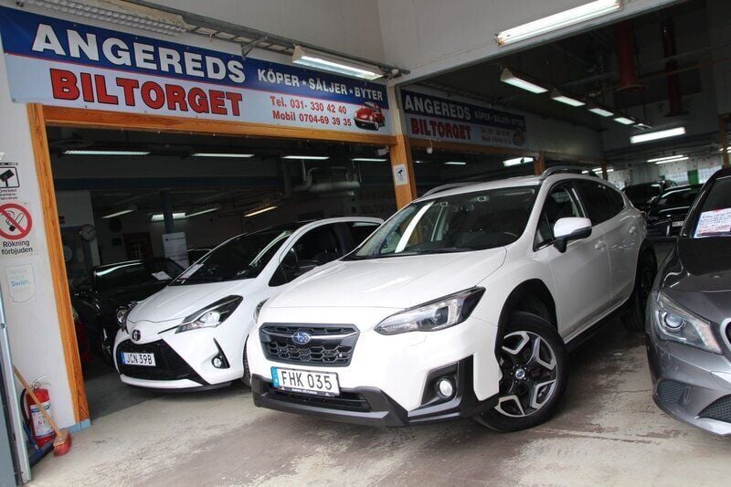 Vit Begagnad 2017 Subaru XV SUV | 159 999 kr (Marknadspris) - Bild 1/4