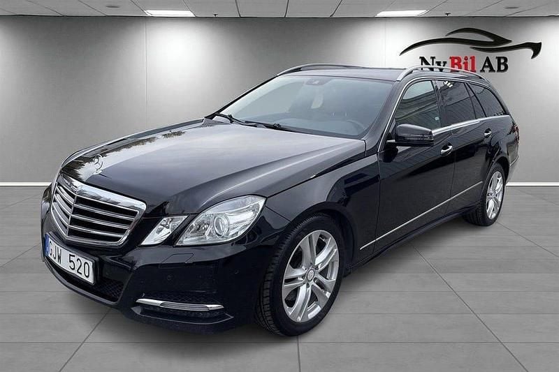 Svart Begagnad 2013 Mercedes E300 Kombi | 135 000 kr - Bild 1/4
