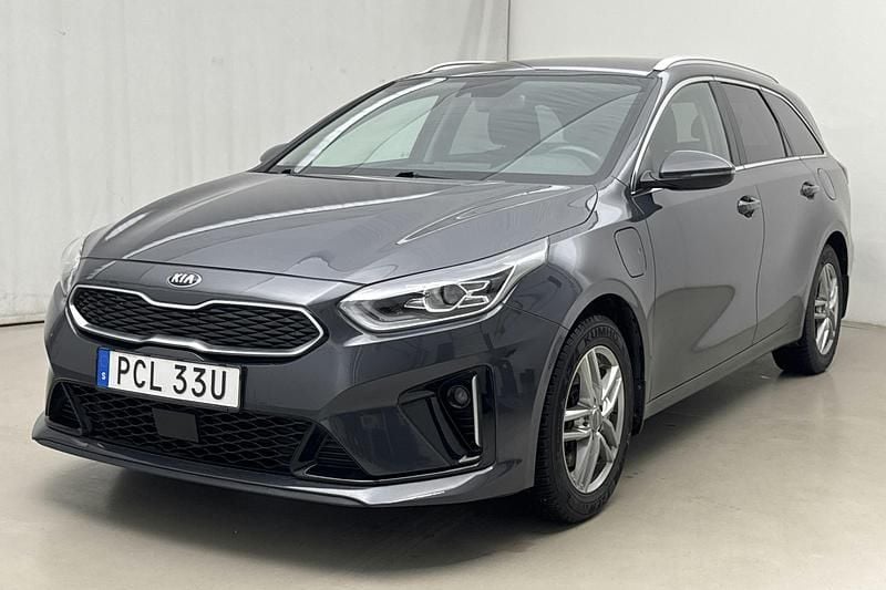 Grå Begagnad 2021 Kia Ceed Sportswagon Advance Kombi | 205 000 kr (Superpris) - Bild 1/4