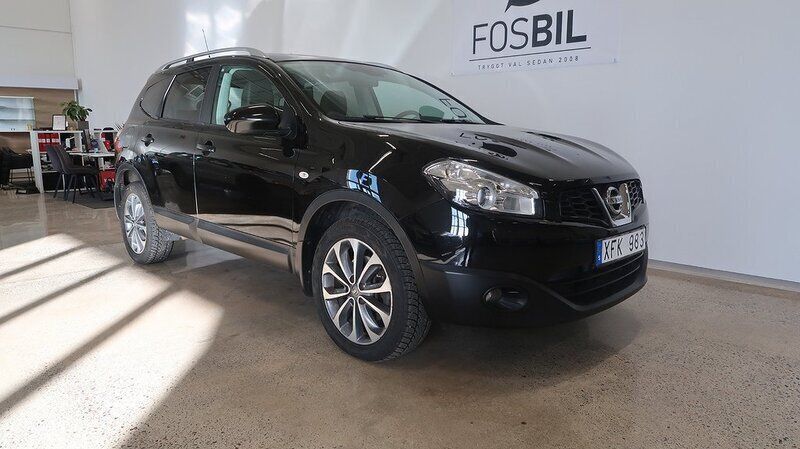 Vit Begagnad 2011 Nissan Qashqai +2 SUV | 99 900 kr (Lite dyr) - Bild 1/3