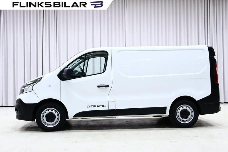 Vit Begagnad 2018 Renault Trafic Van | 89 900 kr (Superpris) - Bild 1/4