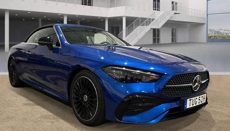 Begagnad Mercedes CLE300 AMG Line Premium Plus 258 HK (189 kW) 2024 Blå Cab