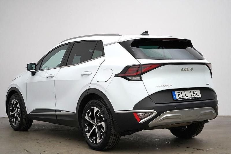 Begagnad Kia Sportage 179 HK (131 kW) 2022 Vit SUV