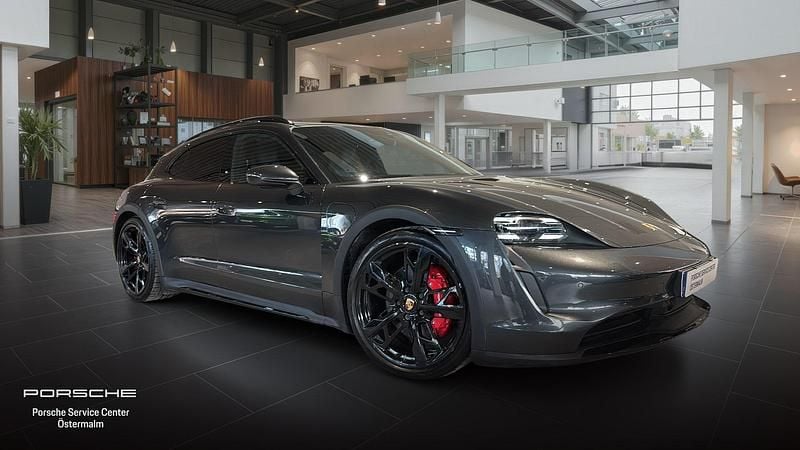 Begagnad Porsche Taycan 4S Cross Turismo 439 kW (598 HK) 2023 Grå Sedan