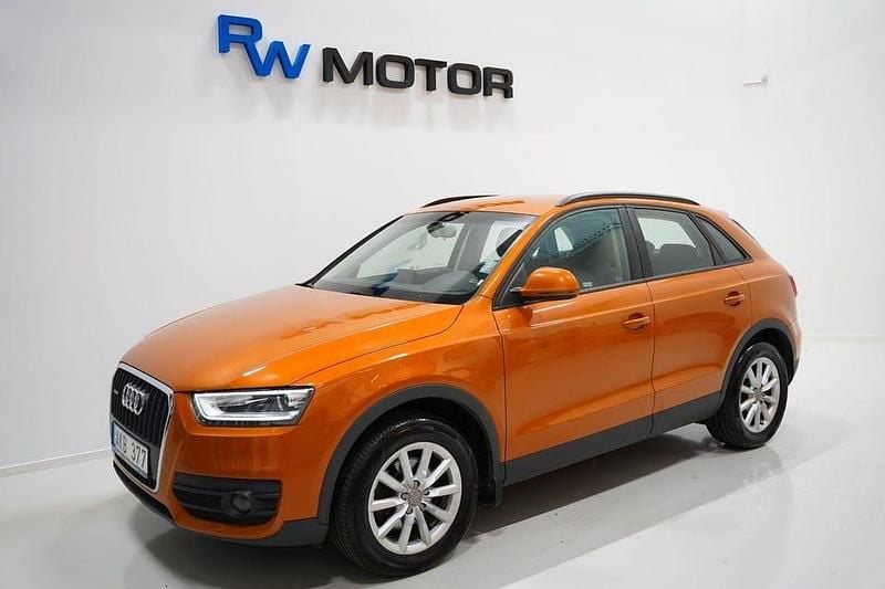 Orange Begagnad 2013 Audi Q3 Proline SUV | 124 900 kr (Marknadspris) - Bild 1/4