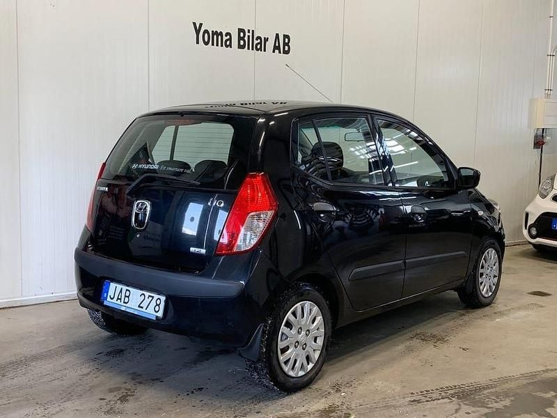 Begagnad Hyundai i10 78 HK (57 kW) 2009 Svart Halvkombi