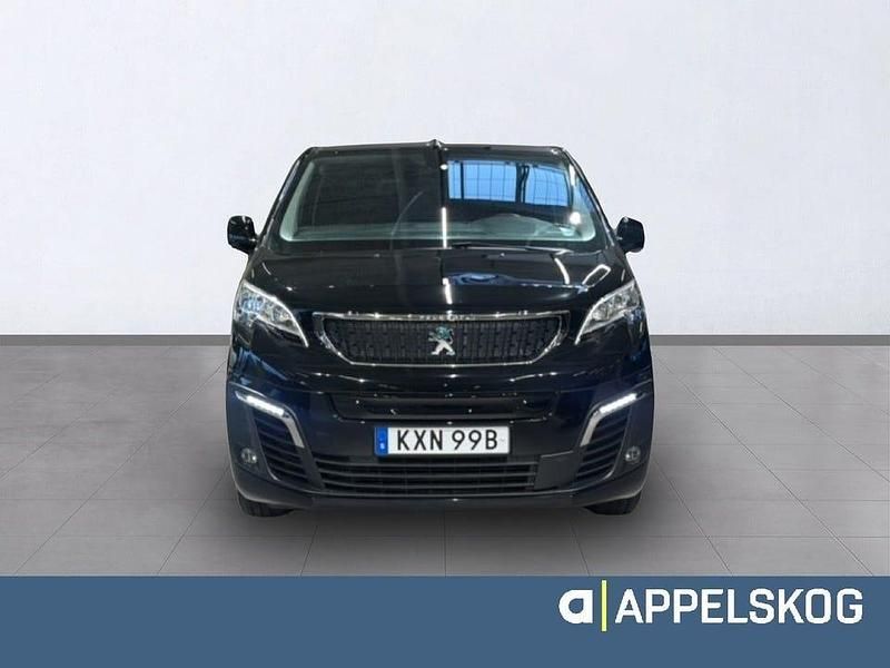 Begagnad Peugeot e-Expert 100 kW (136 HK) 2021 Svart Van