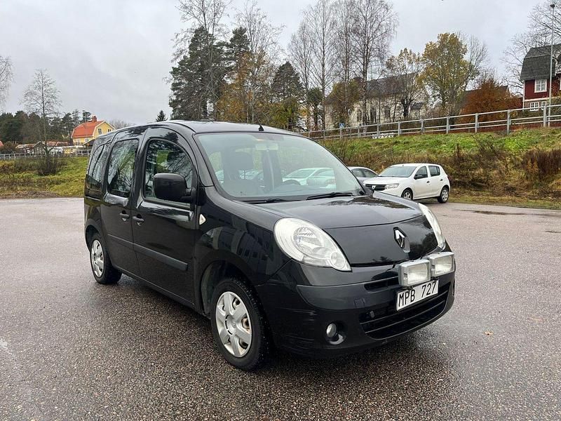 Svart Begagnad 2010 Renault Kangoo Minibuss | 29 900 kr - Bild 1/4