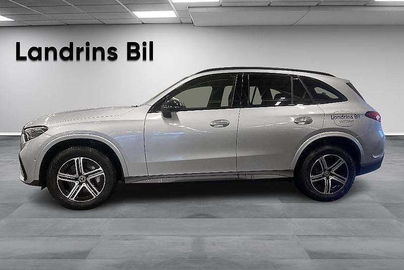 Begagnad Mercedes GLC300e 2026 Silver
