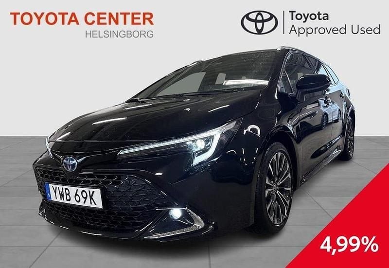 Begagnad Toyota Corolla Style 141 HK (103 kW) 2023 Svart Kombi