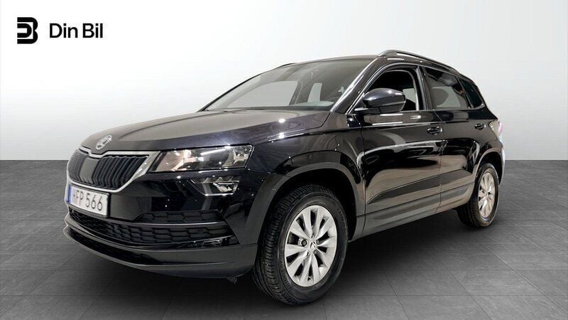 Svart (black magic pärleffekt me) Begagnad 2018 Skoda Karoq Ambition SUV | 184 900 kr (Marknadspris) - Bild 1/4