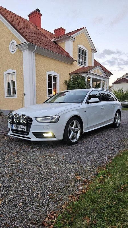 Vit Begagnad 2014 Audi A4 Kombi | 85 000 kr (Marknadspris) - Bild 1/4