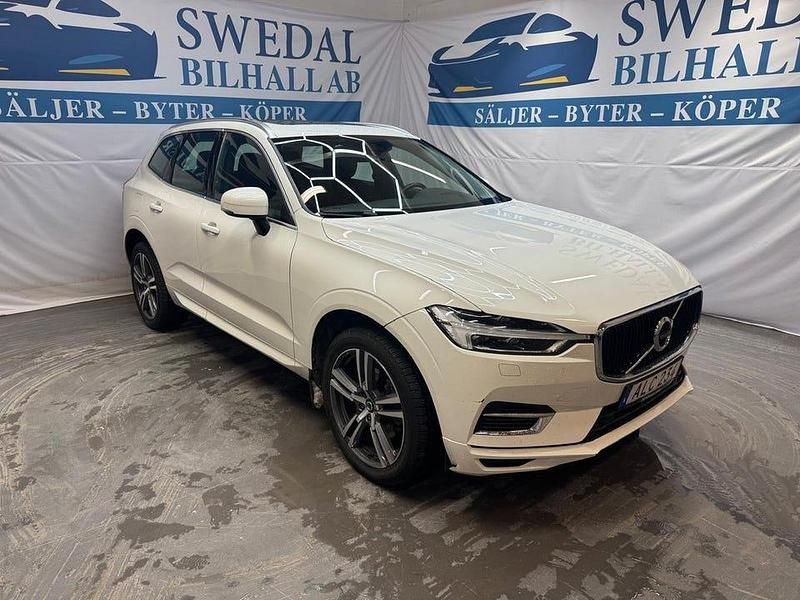 Begagnad Volvo XC60 Momentum 392 HK (288 kW) 2019 Vit SUV