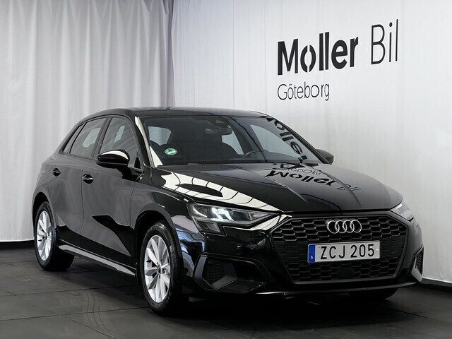 Brilliantsvart Begagnad 2022 Audi A3 Proline | 249 900 kr (Marknadspris) - Bild 1/4