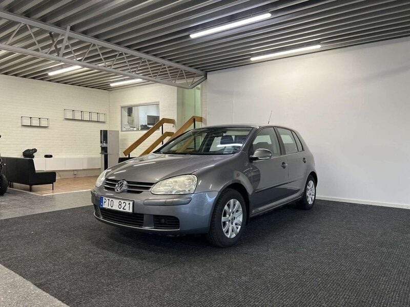 Mörkgrå (grå) Begagnad 2008 VW Golf United Halvkombi | 54 900 kr (Lite dyr) - Bild 1/4