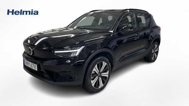 Svart Begagnad 2022 Volvo XC40 Core SUV | 329 900 kr - Bild 1/4