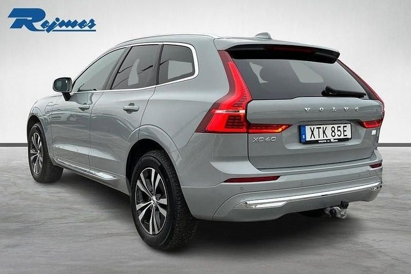 Begagnad Volvo XC60 Core 253 HK (186 kW) 2024 Vapour grey metallic SUV