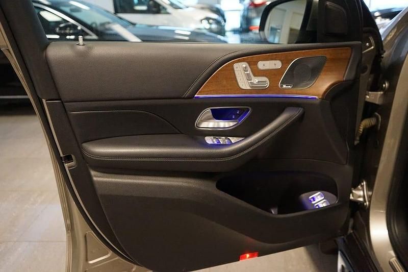 Begagnad Mercedes GLE300 AMG 245 HK (180 kW) 2019 Silver SUV