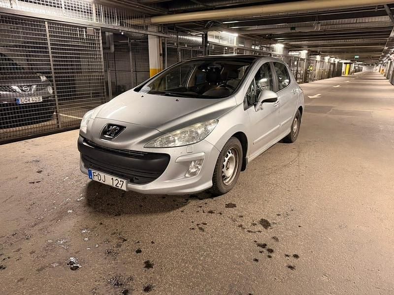 Begagnad 2011 Peugeot 308 Halvkombi | 29 000 kr (Bra pris) - Bild 1/4