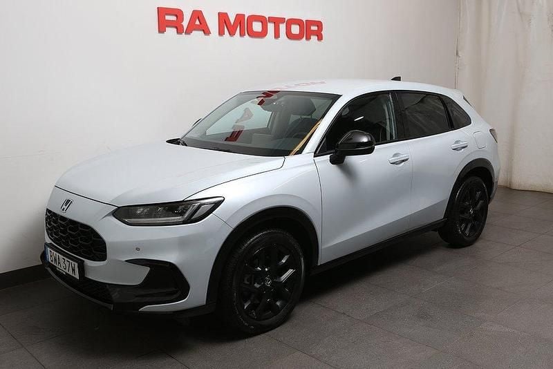 Silver Begagnad 2023 Honda ZR-V Sport SUV | 364 800 kr (Lite dyr) - Bild 1/3