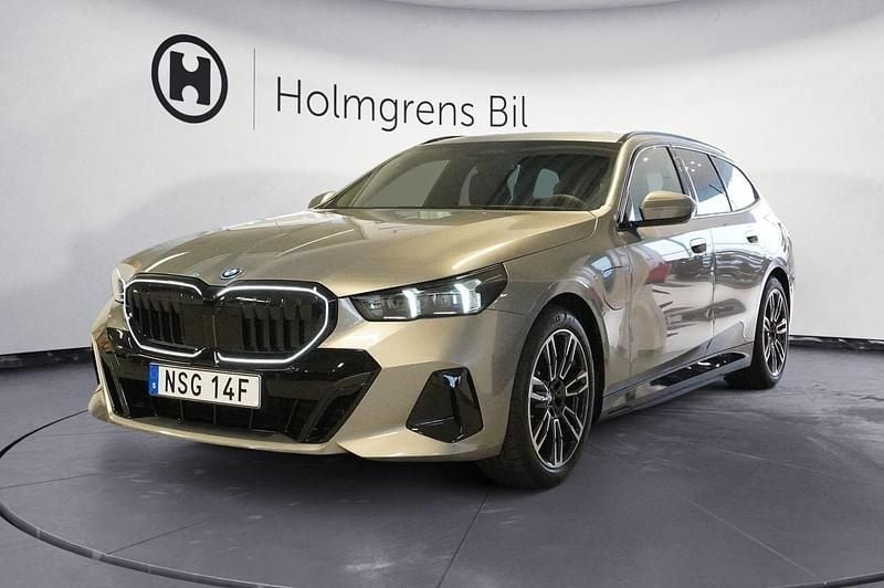 Begagnad BMW 530e Shadowline 190 HK (139 kW) 2025 Grå Kombi